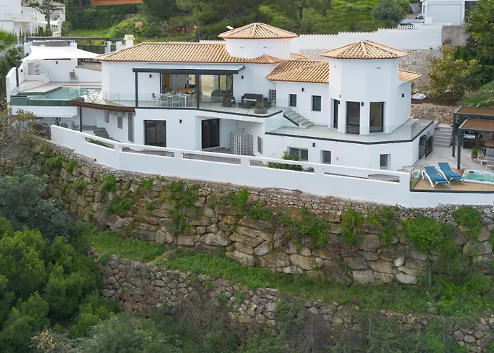 Villa Anna Y Emma By Aguilarent *